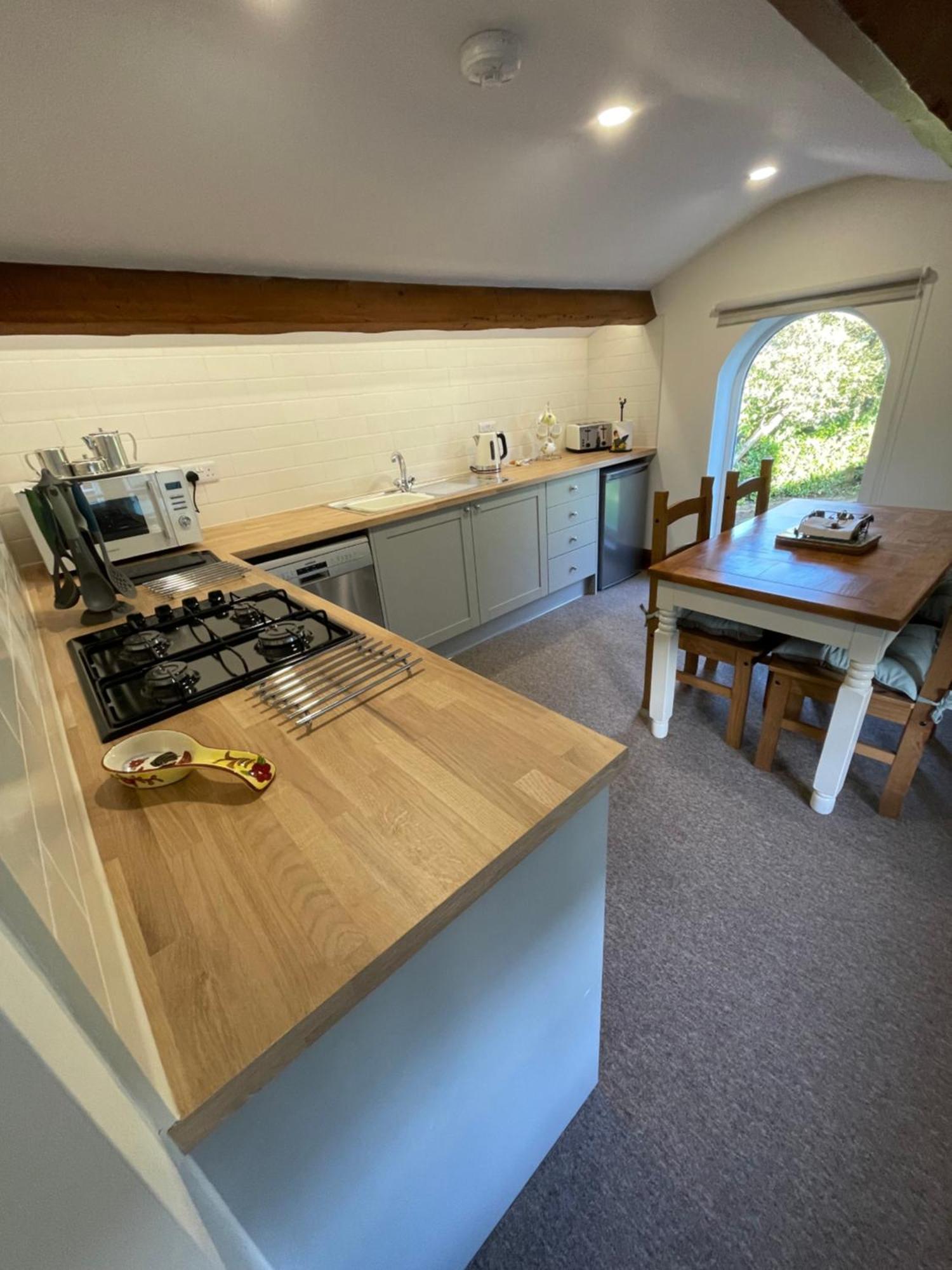 Pear Tree House 2 Bed Apartment Hartford  Extérieur photo